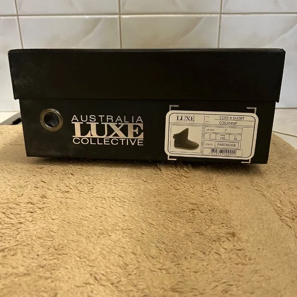 Australia luxe short boots 7 - Picture 4 of 4